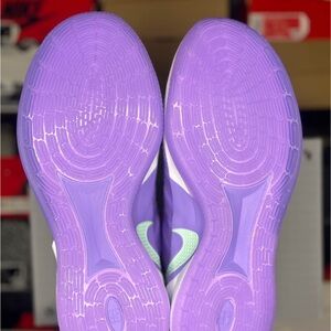 Nike Women's Purple sabrina 3